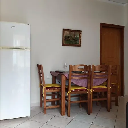 διαμέρισμα για οικογένεια με θέα την θάλασσα ארקודי